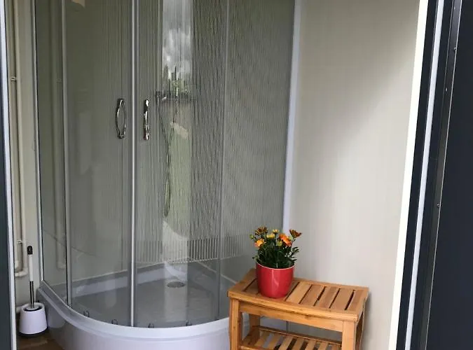 Holz Faessla Luxusní stan *