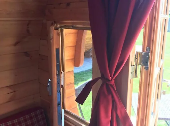 Holz Faessla Luxusní stan Wolframs-Eschenbach