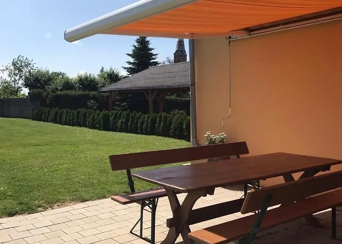 Holz Faessla Luxusní stan *